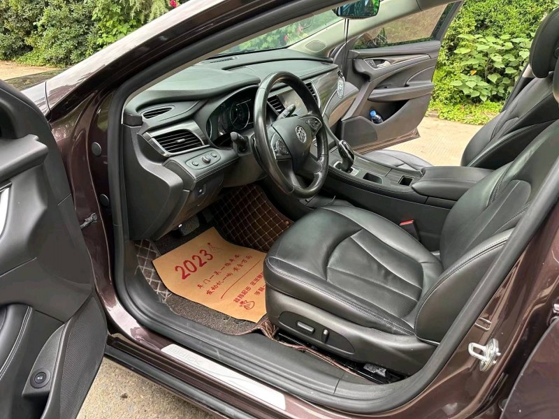 徐州18年别克君越5