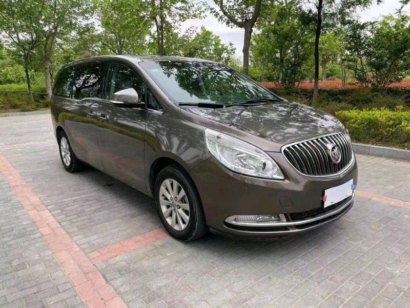 徐州16年别克GL83