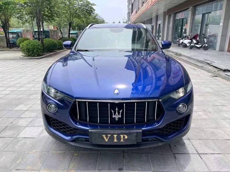 枣庄19年玛莎拉蒂Levante1