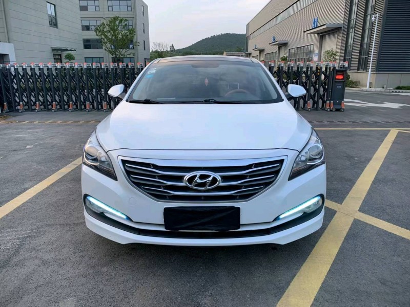 徐州16年现代名图1