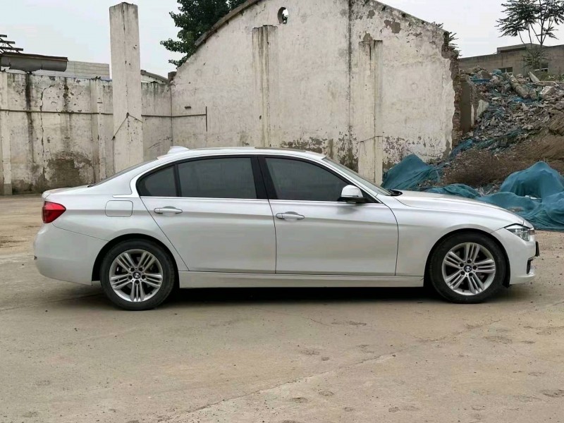 平顶山17年宝马3系2