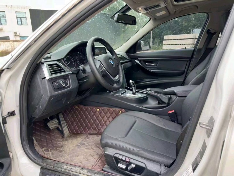 平顶山17年宝马3系9