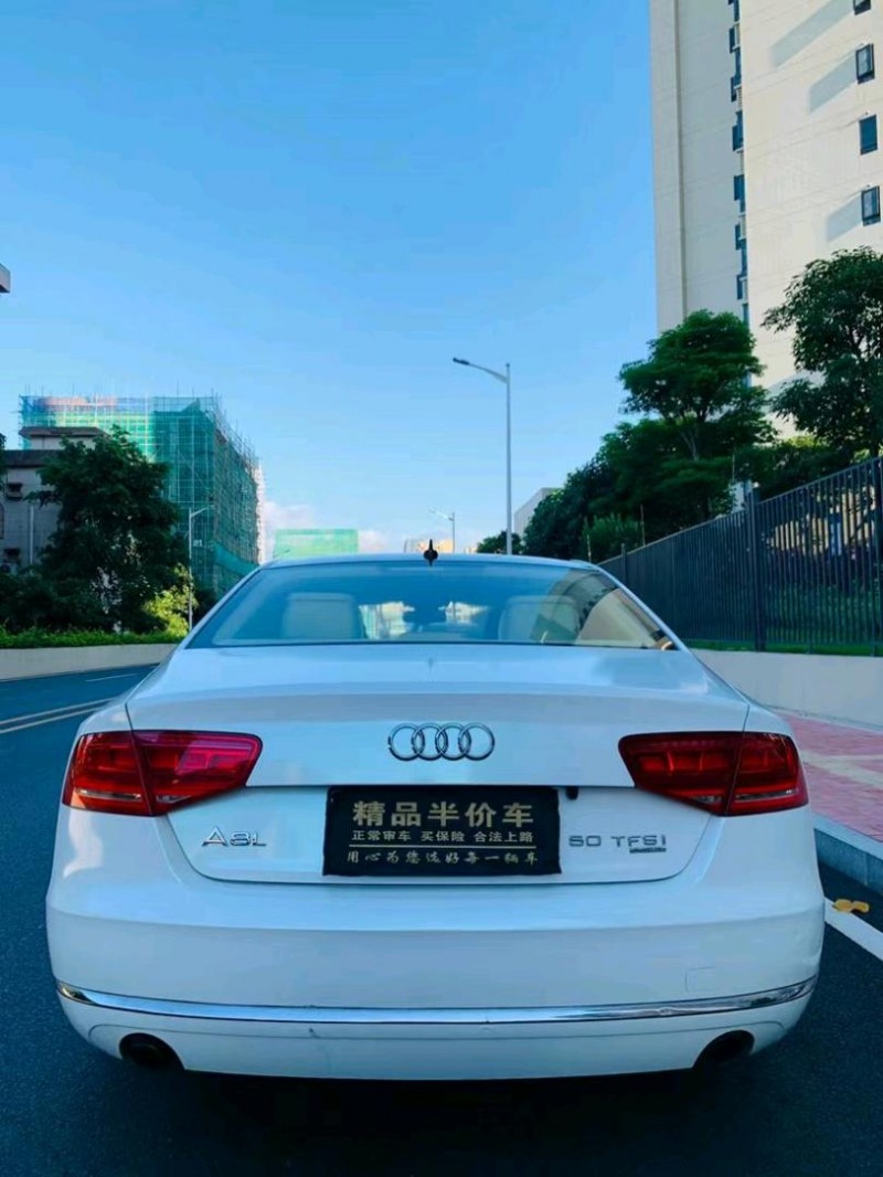 东莞11年奥迪A8L9