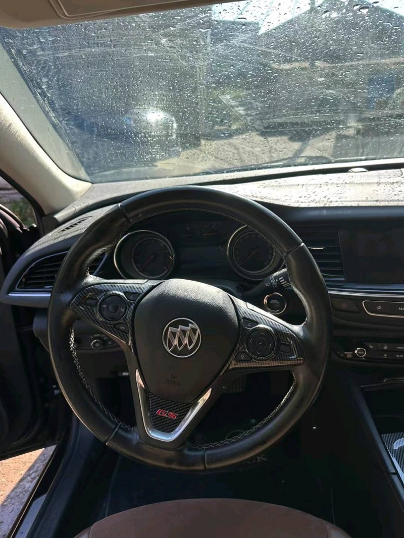 嘉兴19年别克君威6