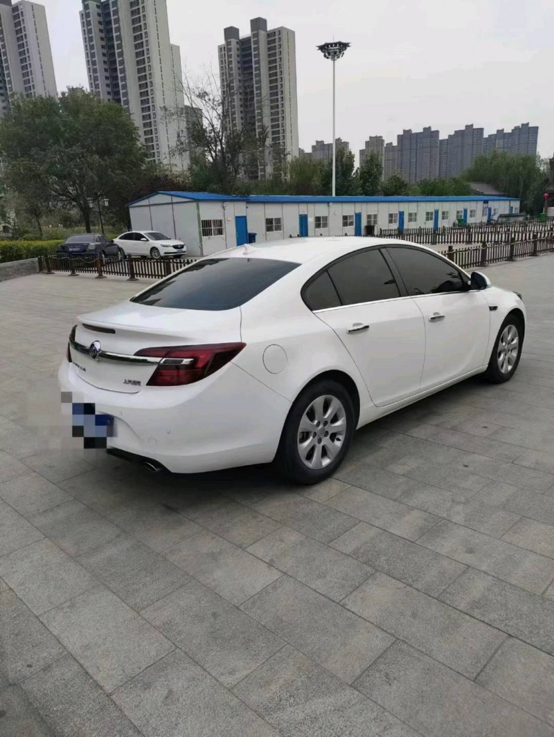 枣庄17年别克君威2