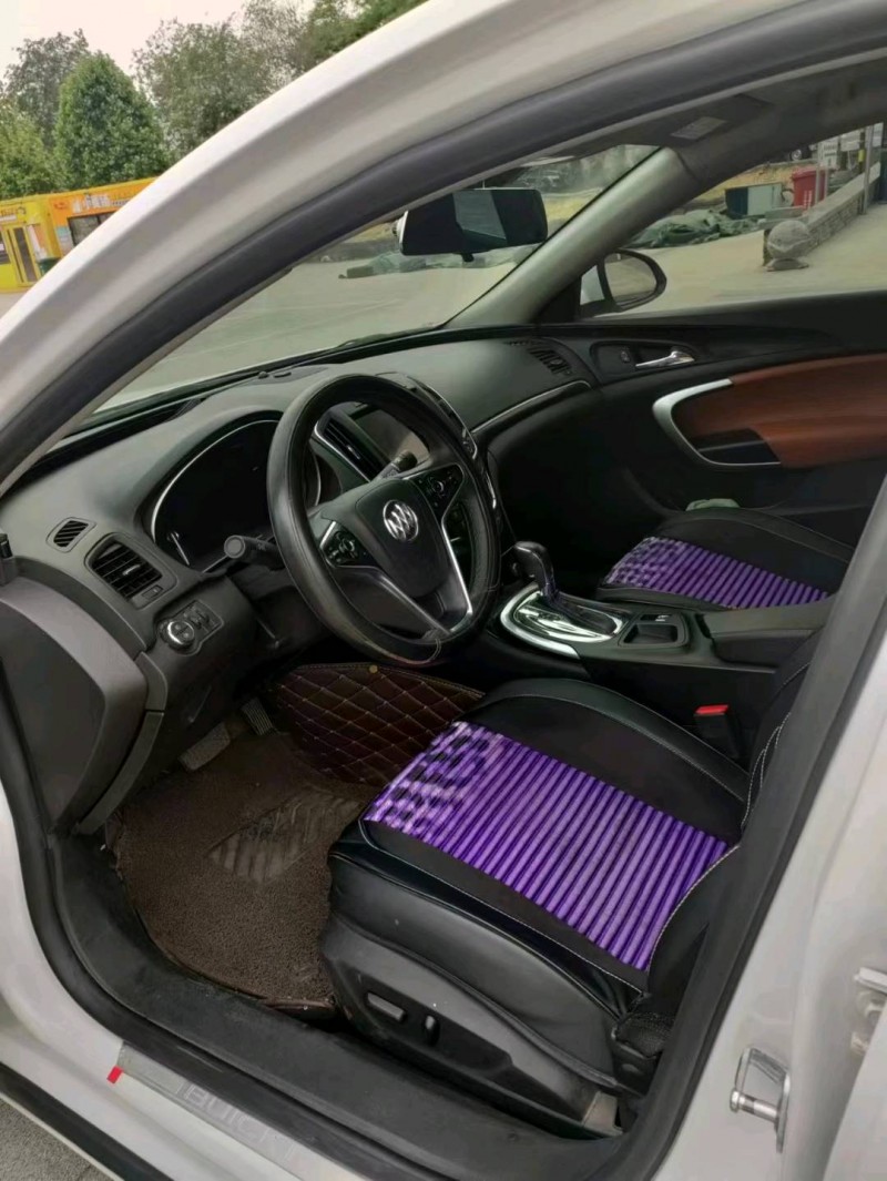 枣庄17年别克君威8