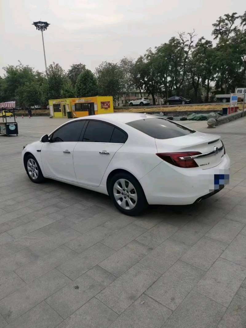 枣庄17年别克君威9