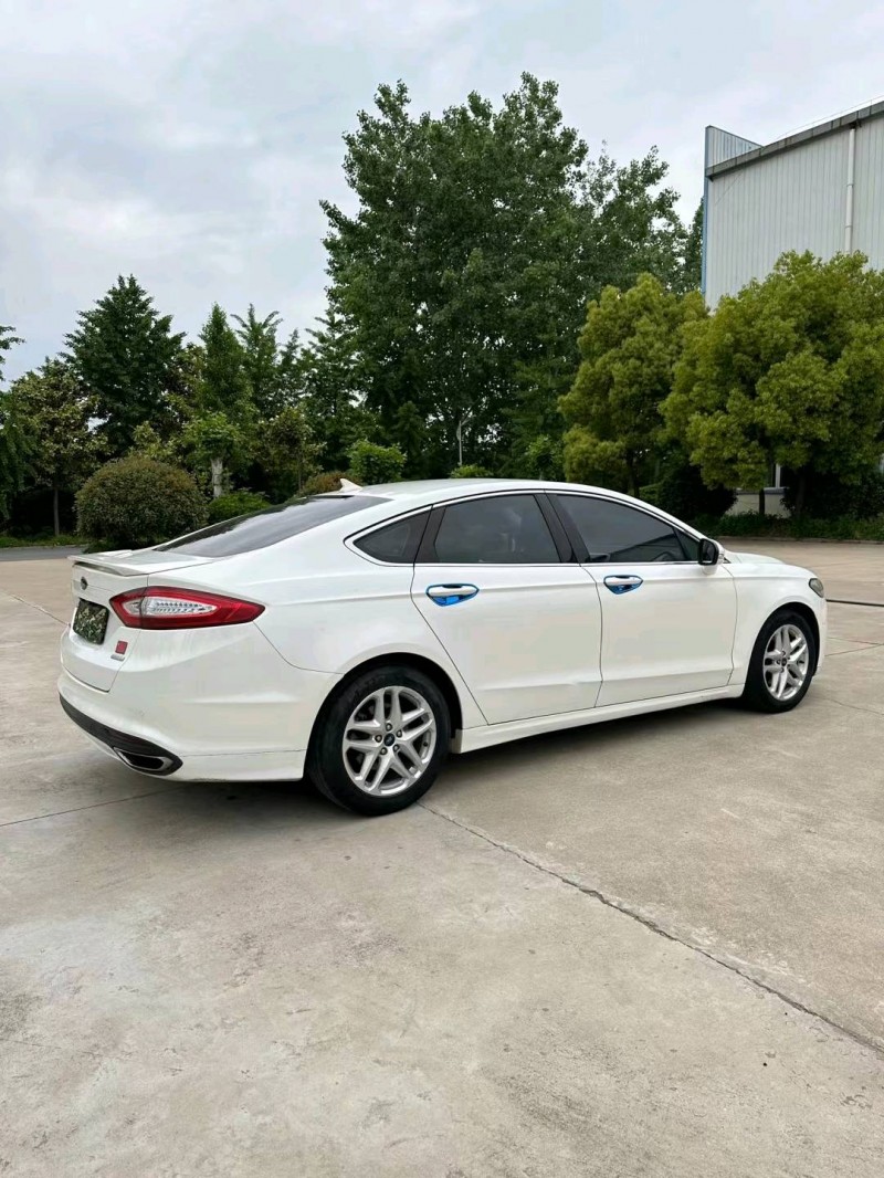 宿迁16年福特蒙迪欧8