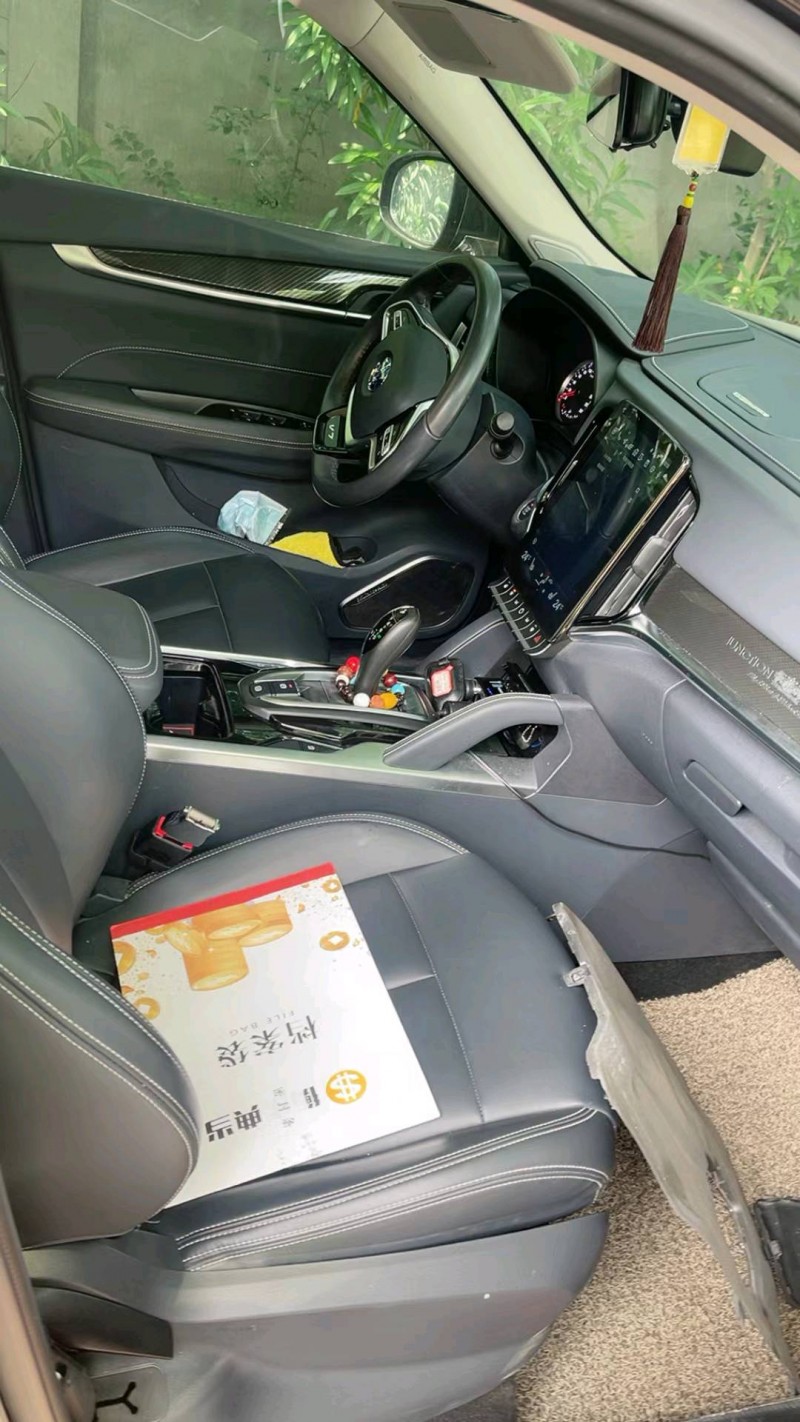 嘉兴19年中华V79