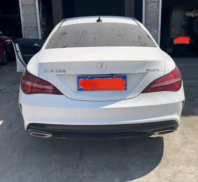 衡阳18年奔驰CLA2