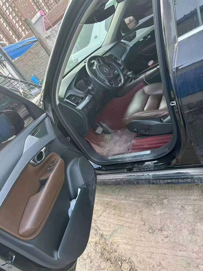 枣庄17年沃尔沃XC905