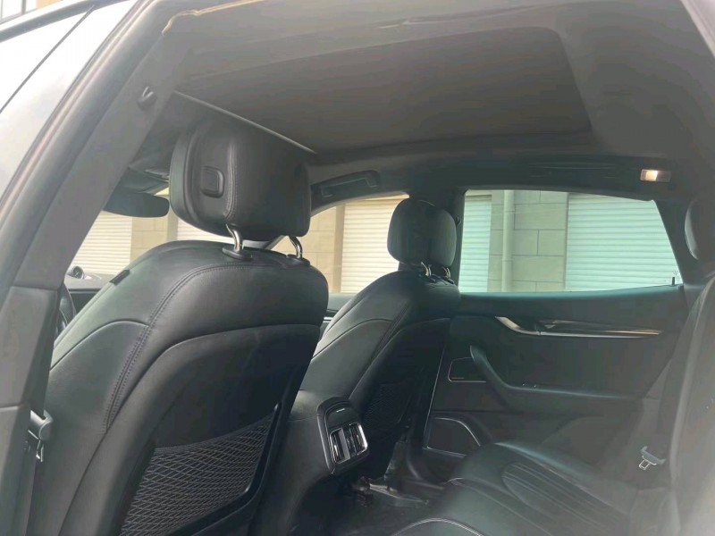 潍坊17年玛莎拉蒂Ghibli9