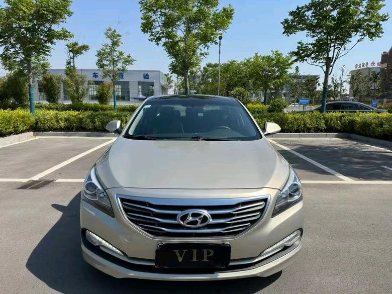 盐城17年现代名图1