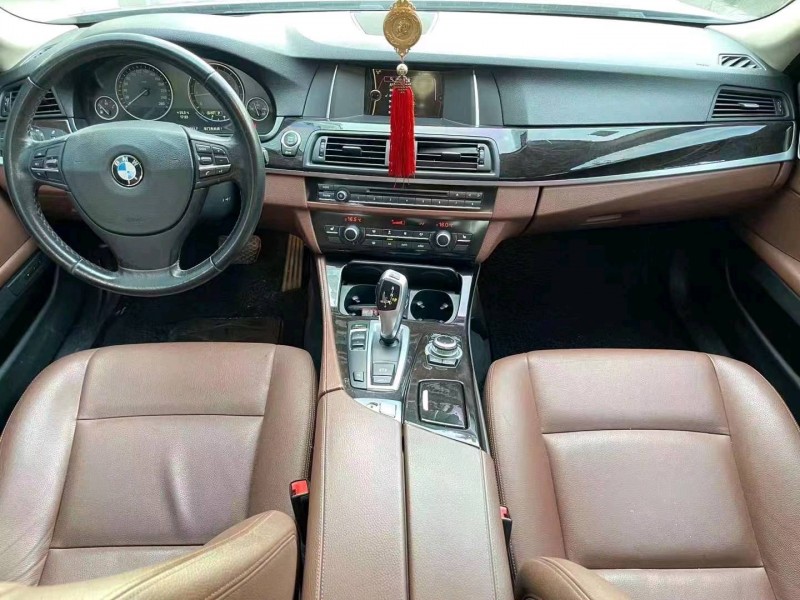 济宁14年宝马5系5