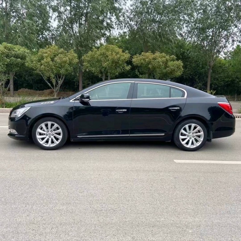 枣庄14年别克君越7