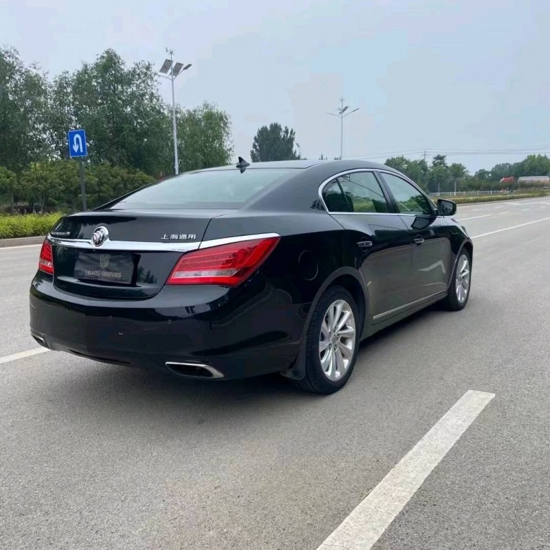 枣庄14年别克君越8