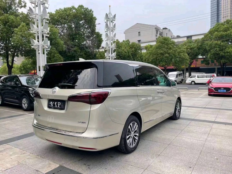 常州19年别克GL84