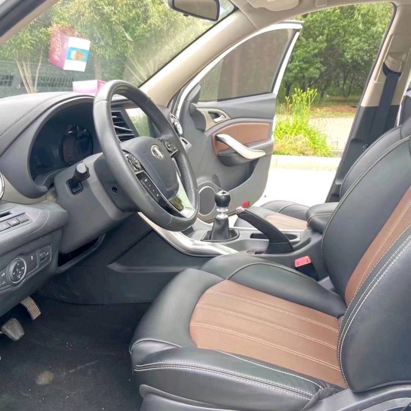 济南17年比亚迪宋6