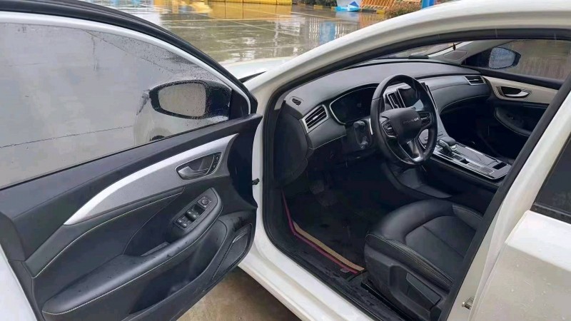 淮南21年荣威i68