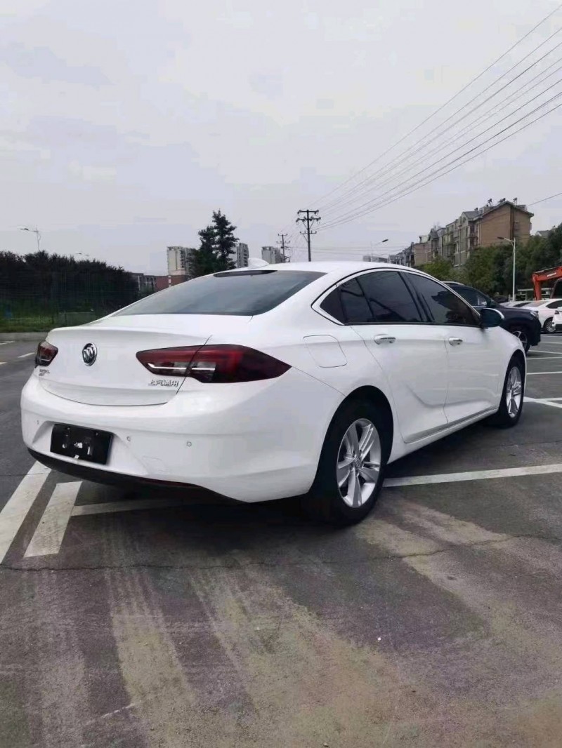 淮南19年别克君威7