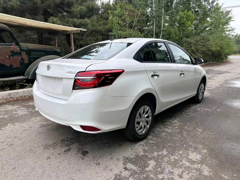 济南23年丰田威驰8