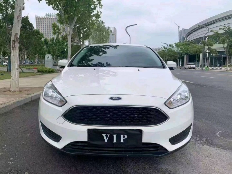 宜昌18年福特福克斯1