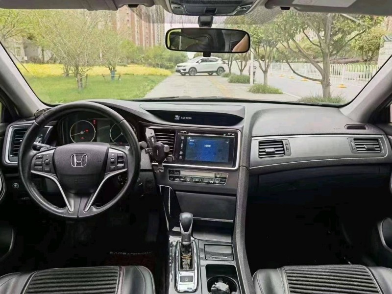 宜昌18年本田思铂睿6