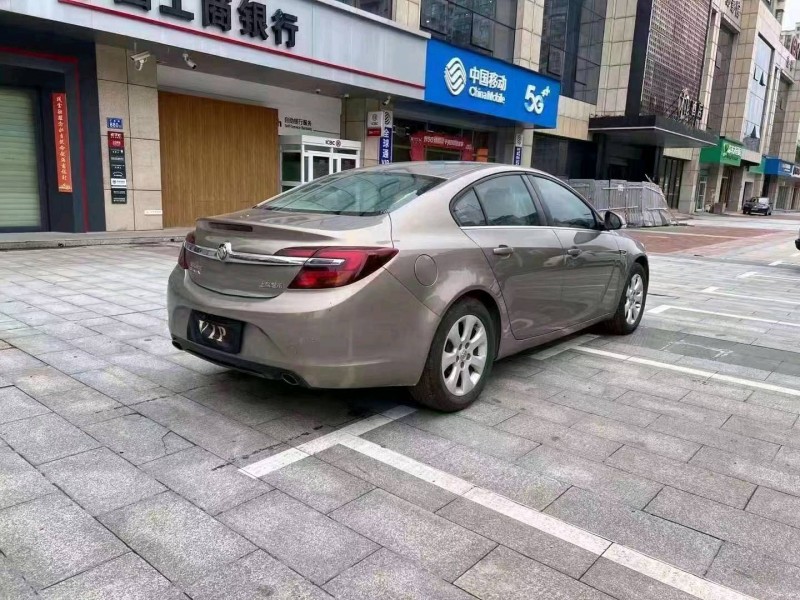 衡阳16年别克君威6