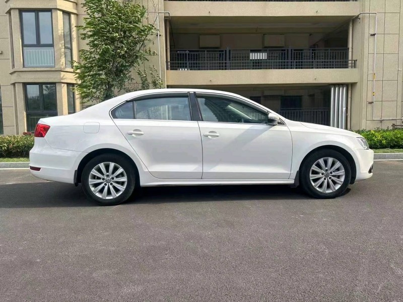 济南15年大众速腾5