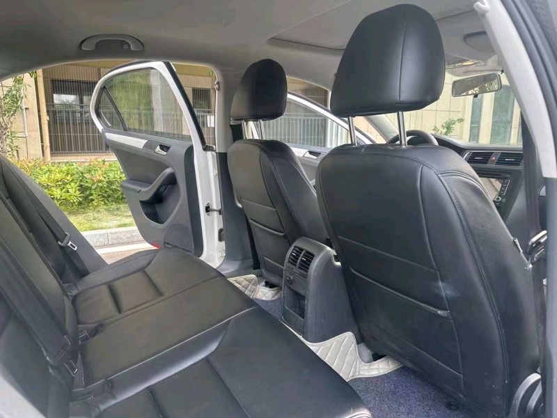 济南15年大众速腾7