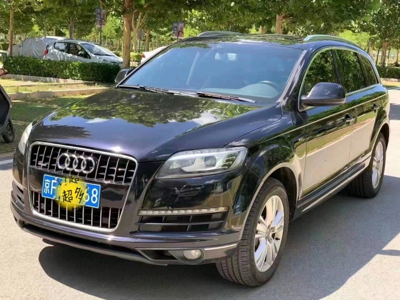 北京13年奥迪Q73