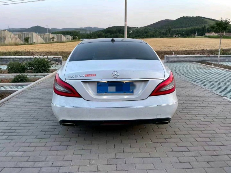 枣庄13年奔驰CLS8