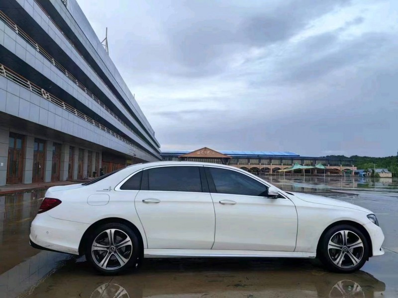东营20年奔驰E6