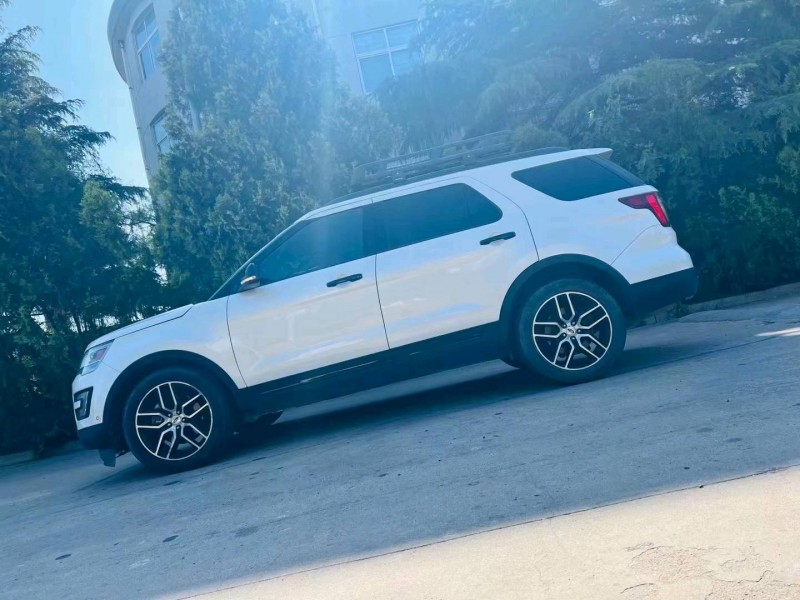 烟台16年福特探险者3