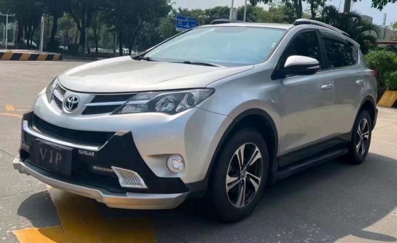 珠海16年丰田RAV4荣放3