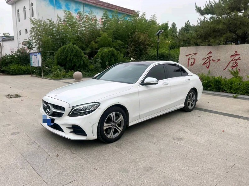 济南18年奔驰C2