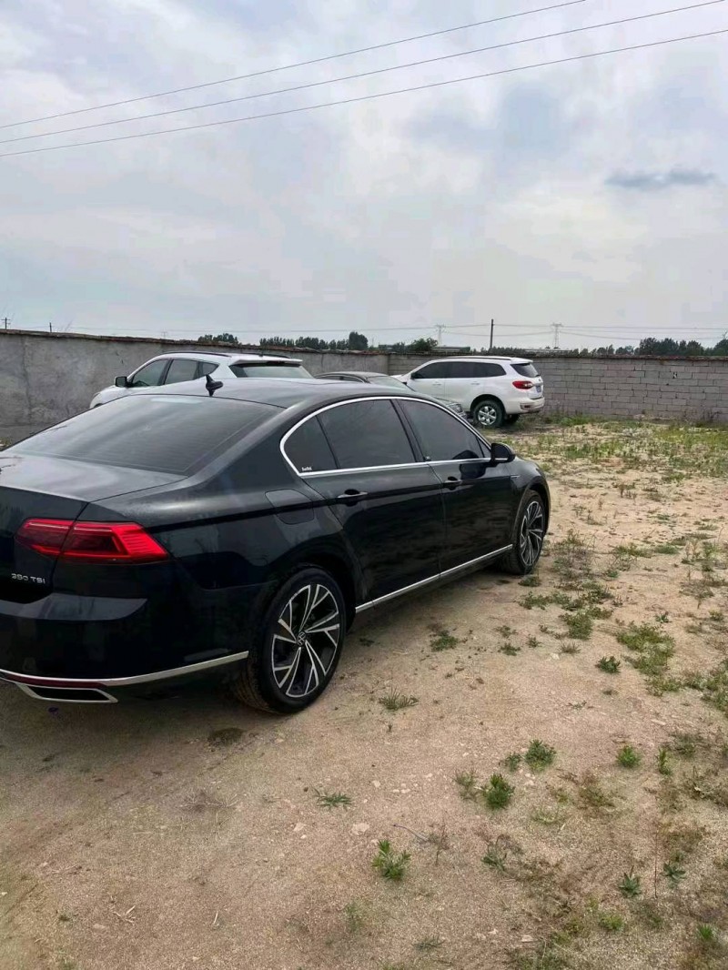 潍坊21年大众迈腾4