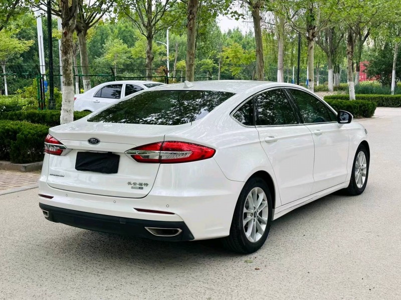 聊城20年福特蒙迪欧8