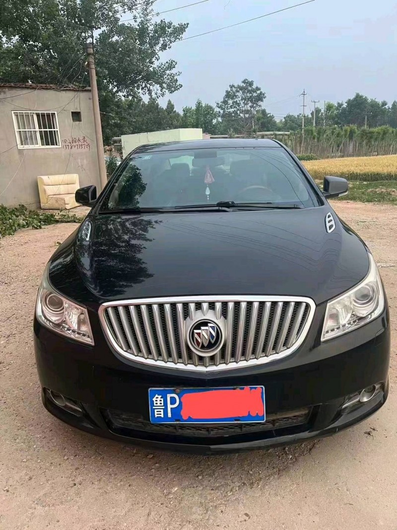 东营12年别克君越1