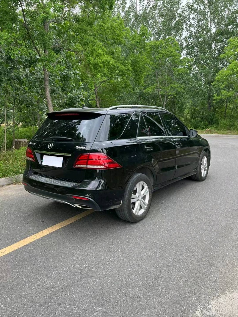 宿迁16年奔驰GLE8