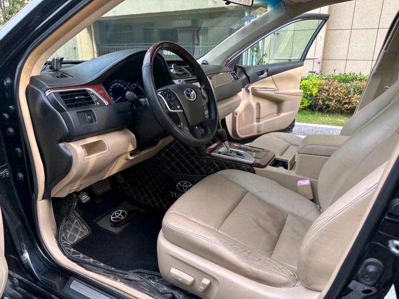 济南12年丰田凯美瑞7