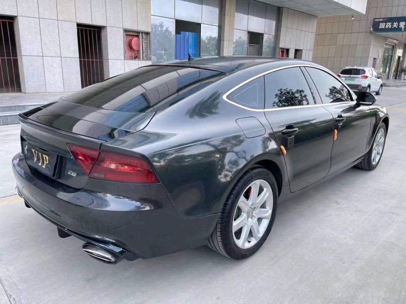 东营12年奥迪A7L6