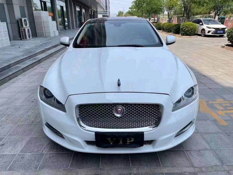 枣庄14年捷豹XJL1