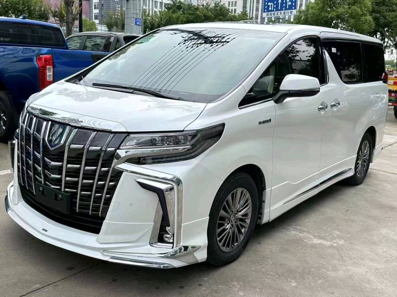 临沂20年丰田埃尔法2