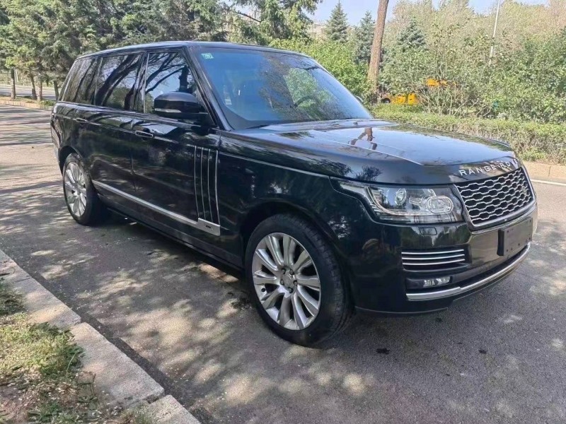 济南16年路虎揽胜行政3