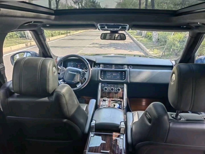 济南16年路虎揽胜行政4