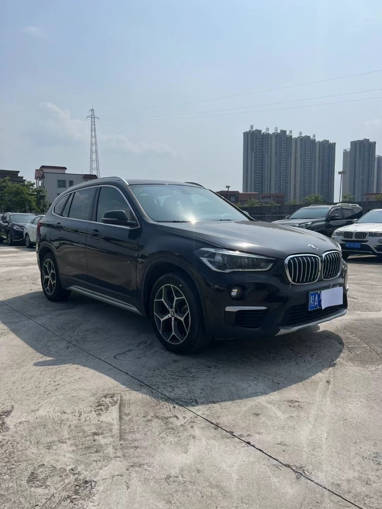 佛山19年寶馬X12