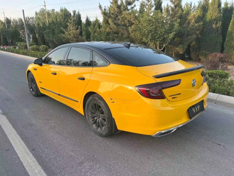 东营16年别克君越6