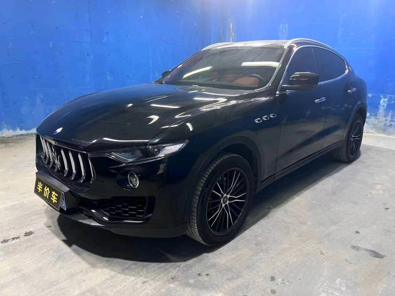 宜昌17年玛莎拉蒂Levante6