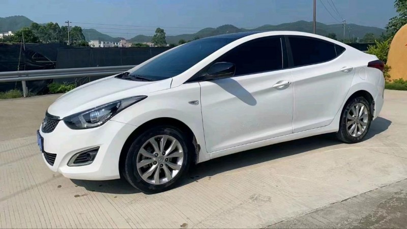 广州18年现代朗动2